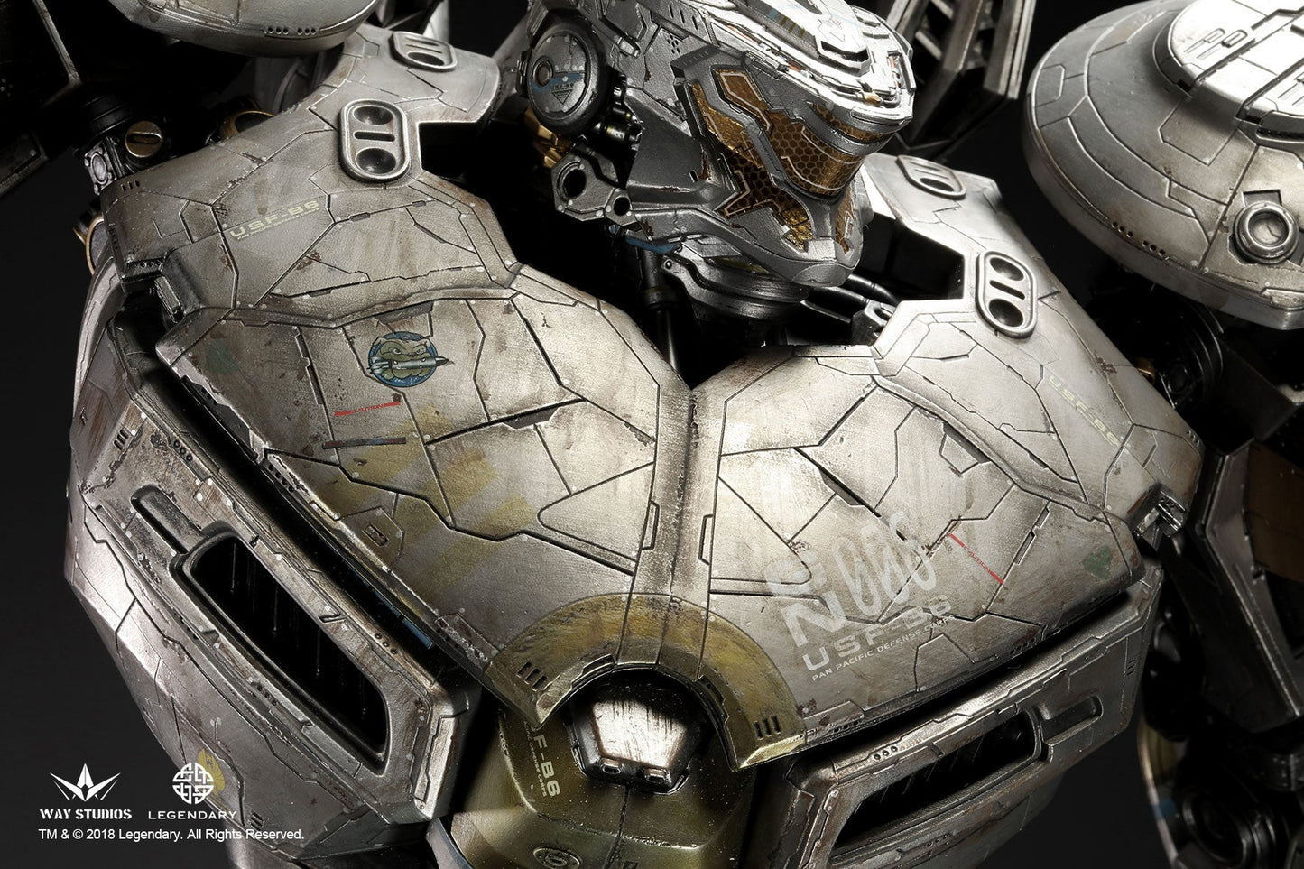 PACIFIC RIM - STRIKER EUREKA STATUE EX PRO VERSION