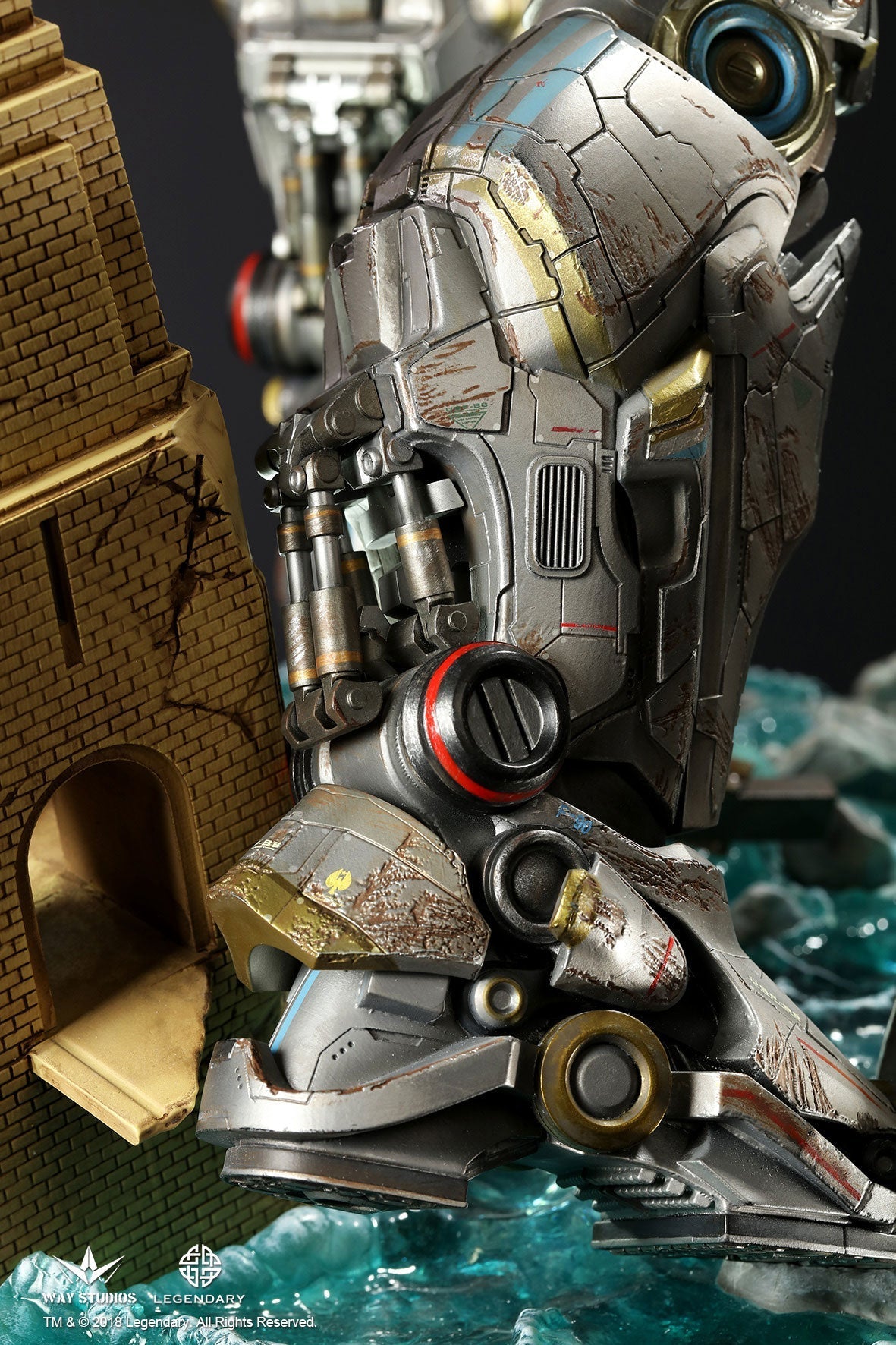 PACIFIC RIM - STRIKER EUREKA STATUE EX PRO PLUS VERSION