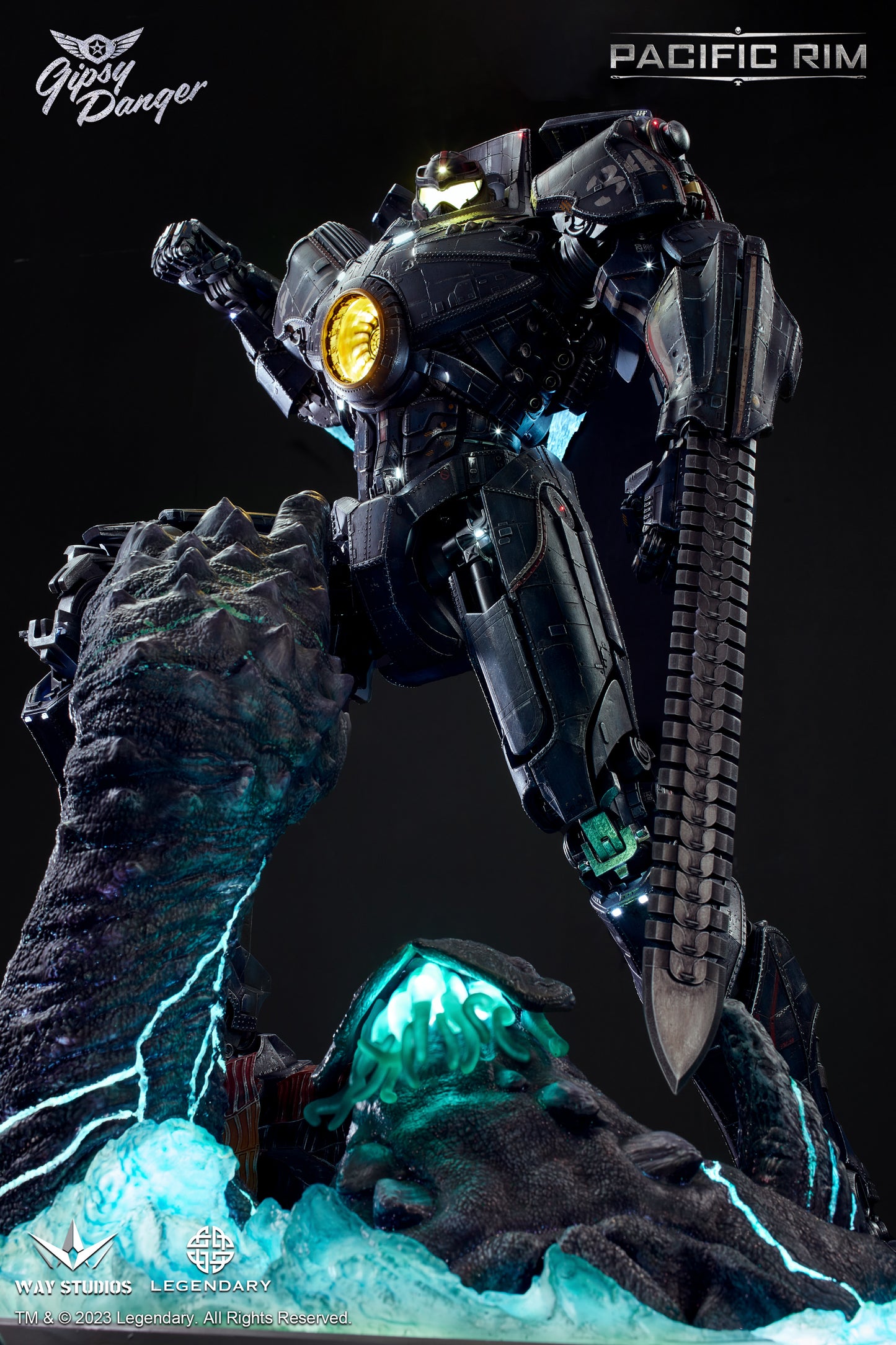 PACIFIC RIM - GIPSY DANGER STATUE EX PRO VERSION