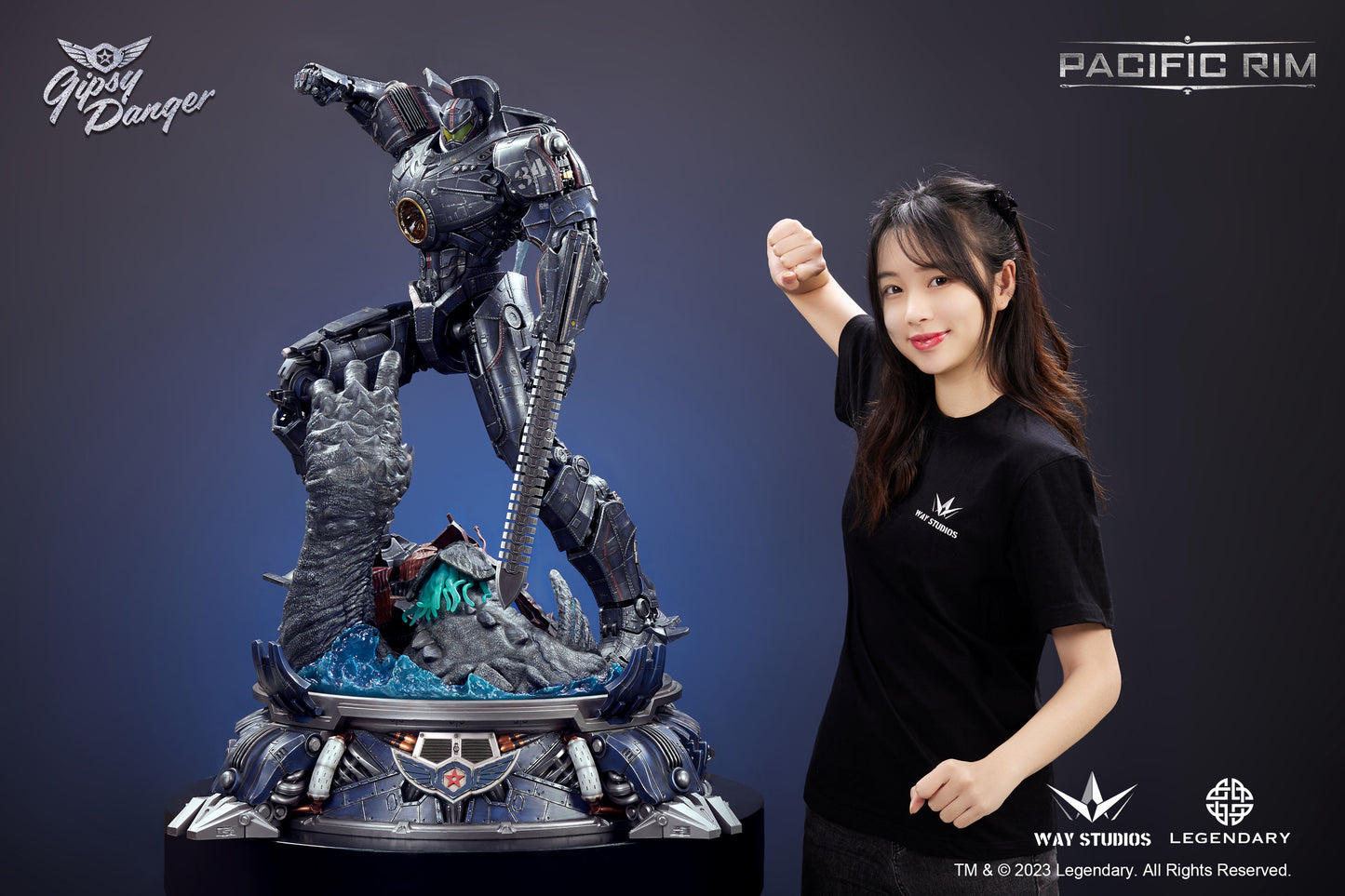 PACIFIC RIM - GIPSY DANGER STATUE EX PRO VERSION